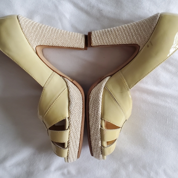 Cole Haan Nike Air Yellow Peep Toe Heels - Picture 5 of 16